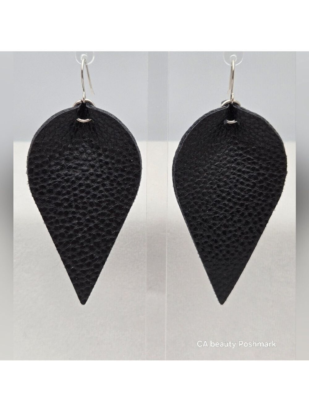 ✨2/$10✨ Handmade Black Textured Leather Pinched Leaf Earrings Statement Petal